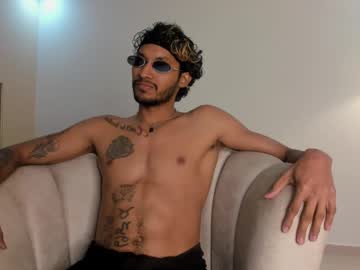 Dante_7_, Age 27, M – Bigcock & Hairy - Live Performer