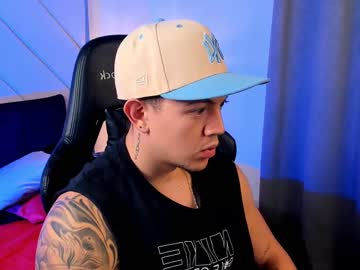 Dantelux1, Age 25, M – New & Muscle - Live Performer