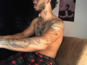 Davide_daniels, Age 24, M – Cum & Muscle - Live Performer