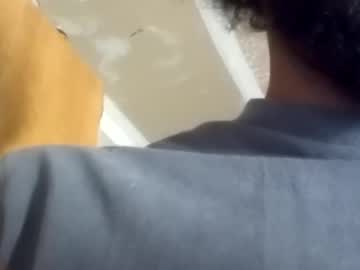 dealwithit805747 - Live Performer