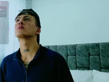 Deibyck19_astrom, Age 22, M – 18 & Cum - Live Performer