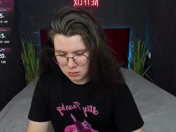 derek_louis - Live Performer