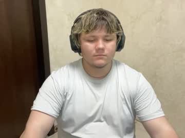 Desiredude9, Age 19, M – 19 & Shy - Live Performer