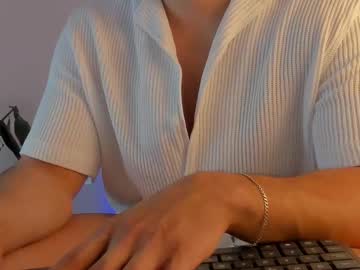 Devoncollins, Age 25, M – Bigcock & Lovense - Live Performer