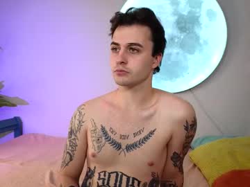 Din_avexxy, Age 22, M – New & Tattoos - Live Performer