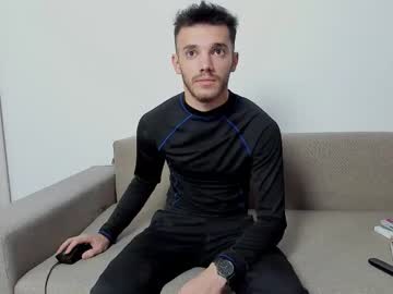 Dominicvalente, Age 23, M – Bigcock & Young - Live Performer