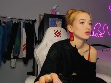 dreamyadam - Live Performer