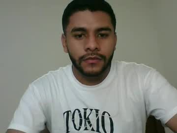drewsaenz1211 - Live Performer