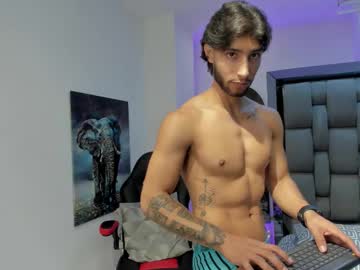 Emmet_collins, Age 21, M – New & Bigcock - Live Performer