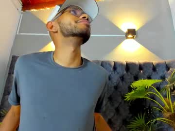 eric_saenz - Live Performer
