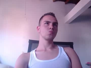 Erik_rodriguez, Age 21, M – Young & Bigcock - Live Performer