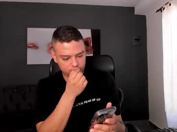 Etan_22, Age 25, M – New & Latino - Live Performer