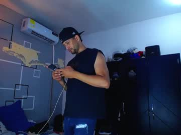 ethan_hawke_ - Live Performer
