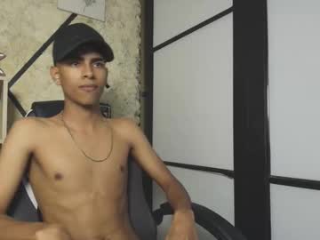 ethanclaust - Live Performer