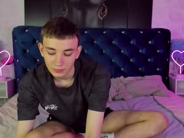 Felixcurtis, Age 19, M – New & 18 - Live Performer