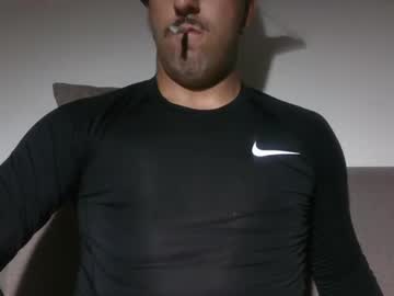 Fr1730, Age 27, M - Live Performer