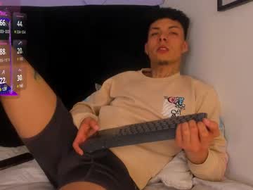 hades_xx_ - Live Performer