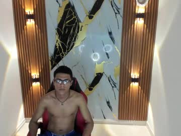 Halzz_xlx, M – 18 & New - Live Performer