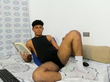 Harry_up06, Age 19, M – Bigass & Black - Live Performer