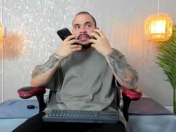 Hershell_, Age 26, M – Bigcock & Muscle - Live Performer