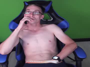 hotsummerboy89 - Live Performer
