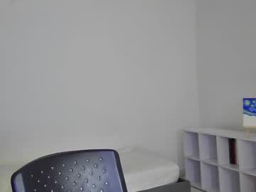 husband_xxx - Live Performer
