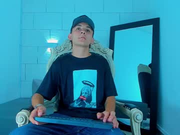 Igorr_dylan, Age 19, M – Anal & Bigcock - Live Performer