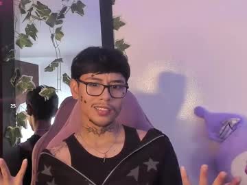 Jacks_hotter, Age 21, M – Femboy & Asian - Live Performer