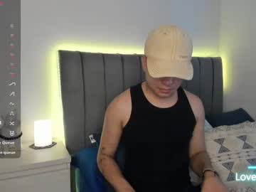 Jarethh_, M – 18 & Gay - Live Performer