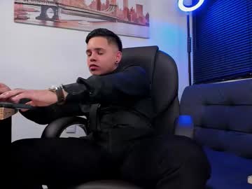 Jasper_shadow_wss, Age 25, M – New & Straight - Live Performer