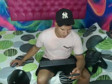Jeicob_florez, Age 28, M – Bigcock & Cum - Live Performer