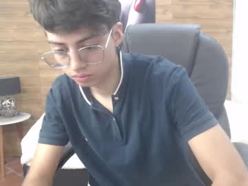 jhoellx - Live Performer