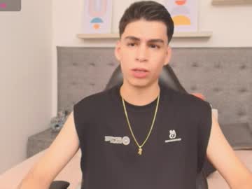 Juan_adams1, Age 20, M – 18 & New - Live Performer
