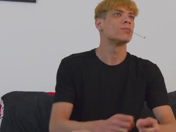 just_alexx12 - Live Performer