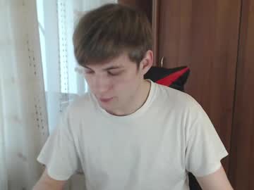 justin_hellboy - Live Performer