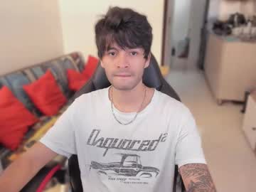 Justin_stark1, Age 24, M – Bigcock & Asian - Live Performer