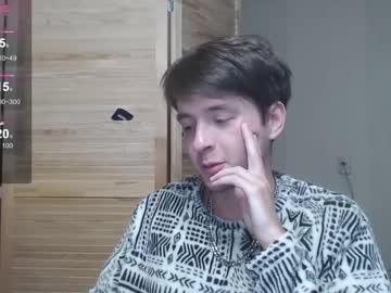 Kainsnow, Age 25, M – Bigcock & Cum - Live Performer