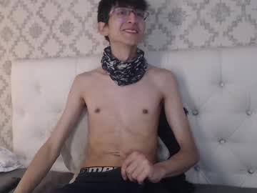 Kauil_, Age 20, M – Skinny & Teen - Live Performer
