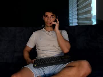 Kayn_kalo, Age 25, M – Cum & Bigdick - Live Performer