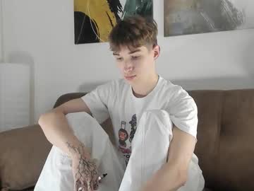 keithcozart1337 - Live Performer