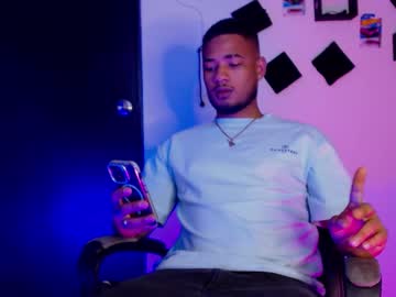 Kevin_blackster, Age 21, M – Feet & Cock - Live Performer