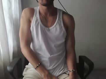 Khaelxx, Age 25, M – Latino & Uncut - Live Performer