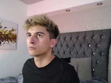 Kyle_marsh, Age 21, M – 18 & Anal - Live Performer