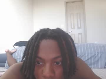 leomalonee - Live Performer