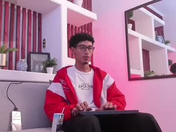 leoncreed - Live Performer