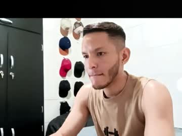Liano_sexy08, M – Latinohot & Gay - Live Performer