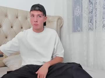littledanny_ - Live Performer