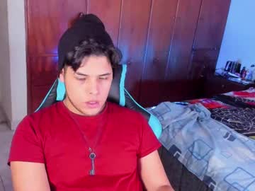 logi33_ - Live Performer