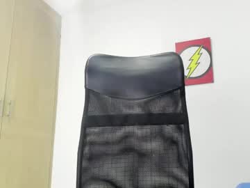 long_dickpickup_20 - Live Performer