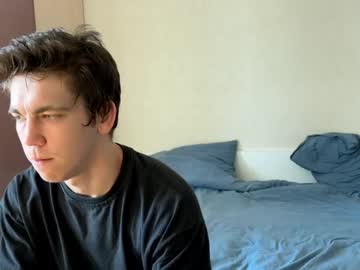 Luca_syn, Age 21, M – Cum & Young - Live Performer